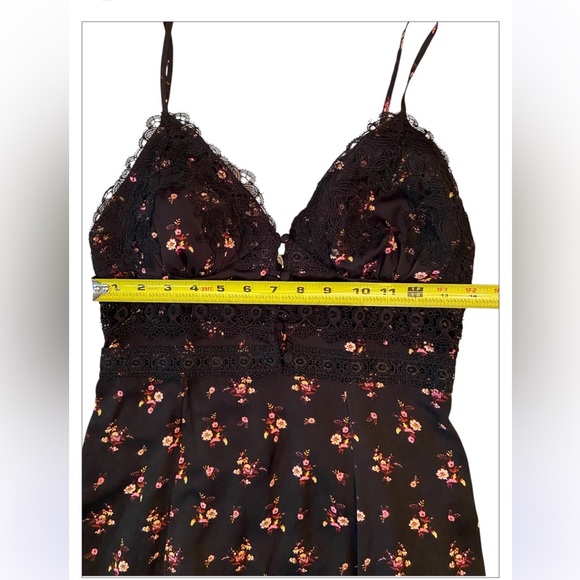 Free People Movement Out & About Maxi Slip Size S - Picture 8 of 11